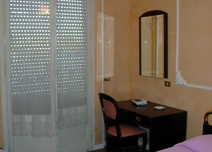 Maria Grazia Aparthotel 3*