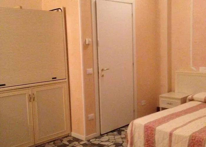 Maria Grazia Aparthotel 3*