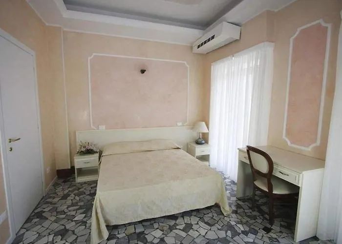 Maria Grazia Aparthotel