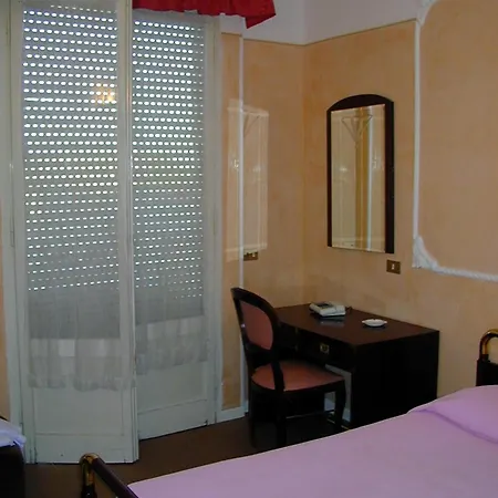 Maria Grazia Hotel apartamentowy 3*